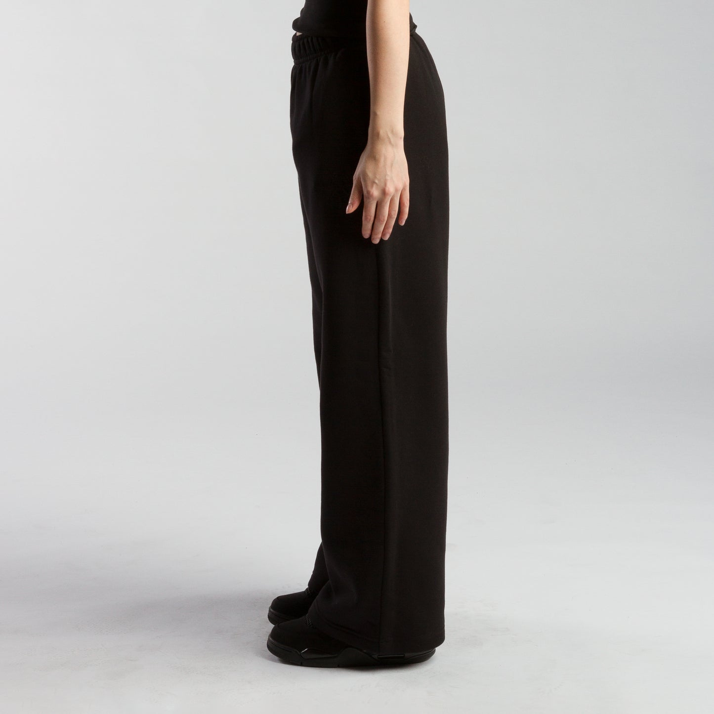 Colossal V2 pants black